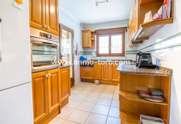 Venta - Villa / Chalet - Orba