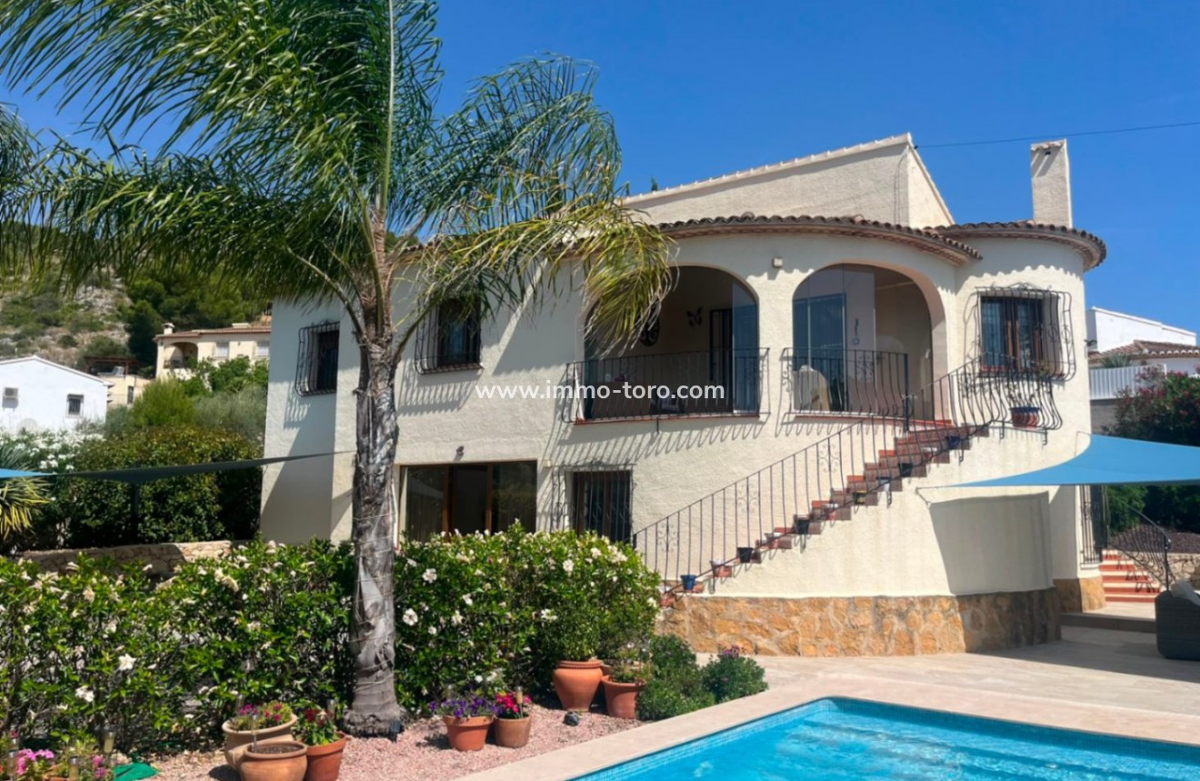 Resale - Villa - Alcalalí