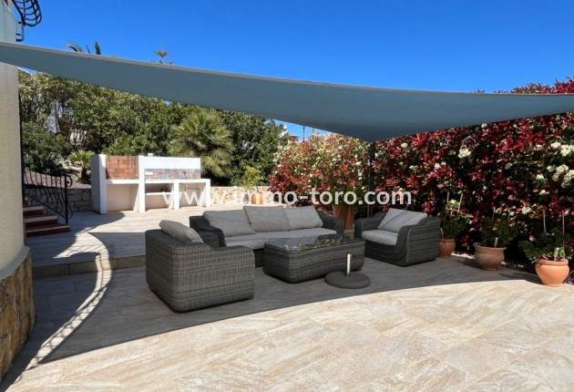 Resale - Villa - Alcalalí