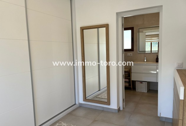 Resale - Villa - Alcalalí