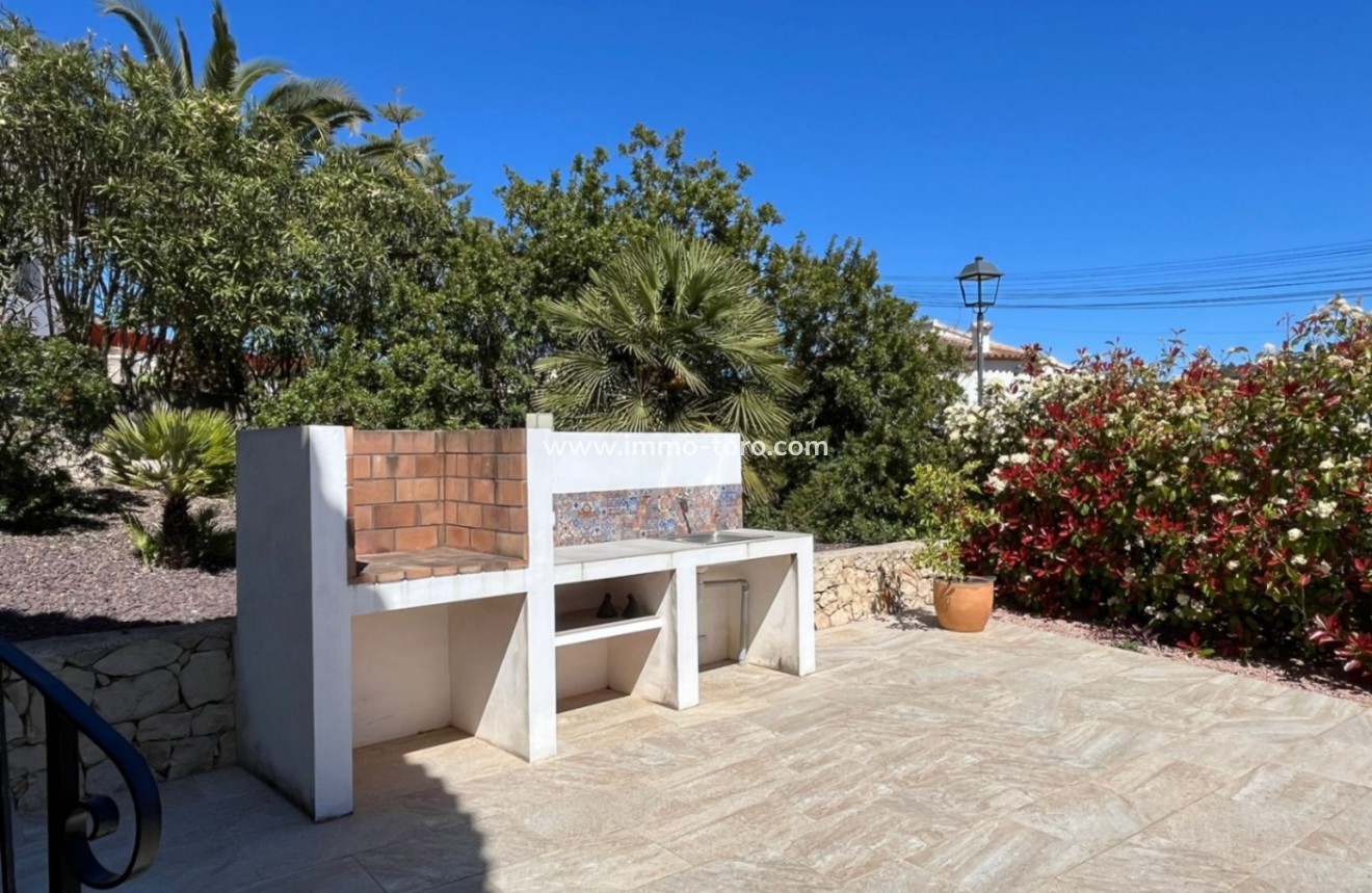 Resale - Villa - Alcalalí