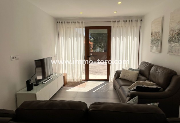 Resale - Villa - Alcalalí