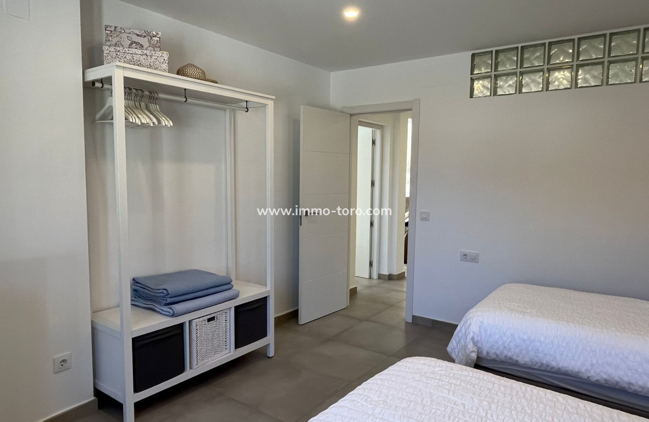 Resale - Villa - Alcalalí