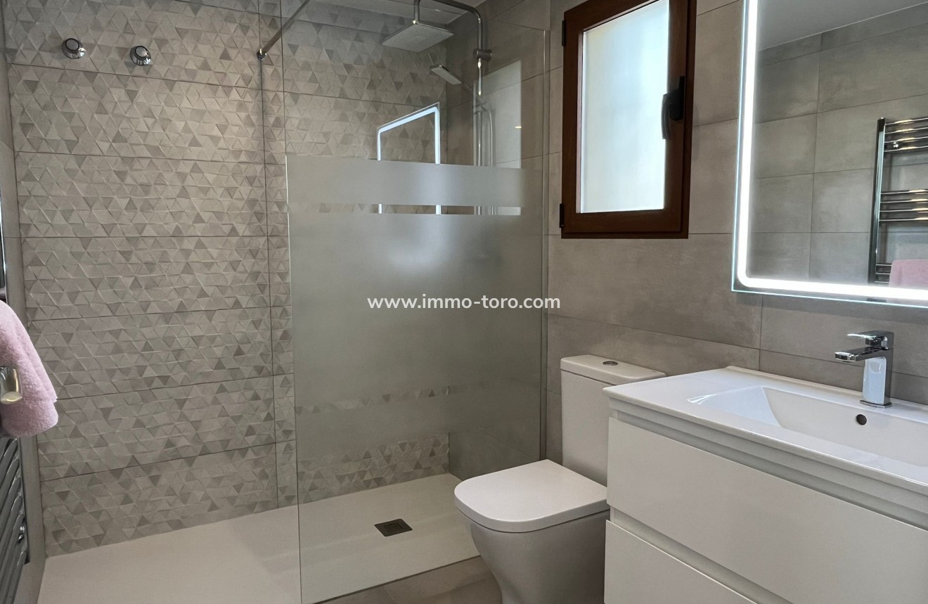 Resale - Villa - Alcalalí