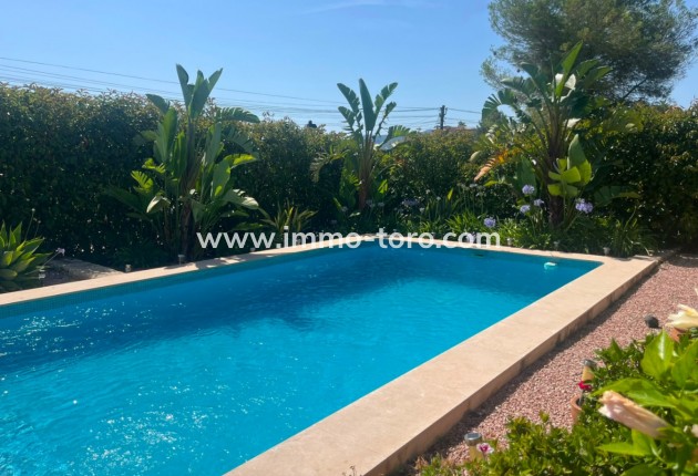Resale - Villa - Alcalalí