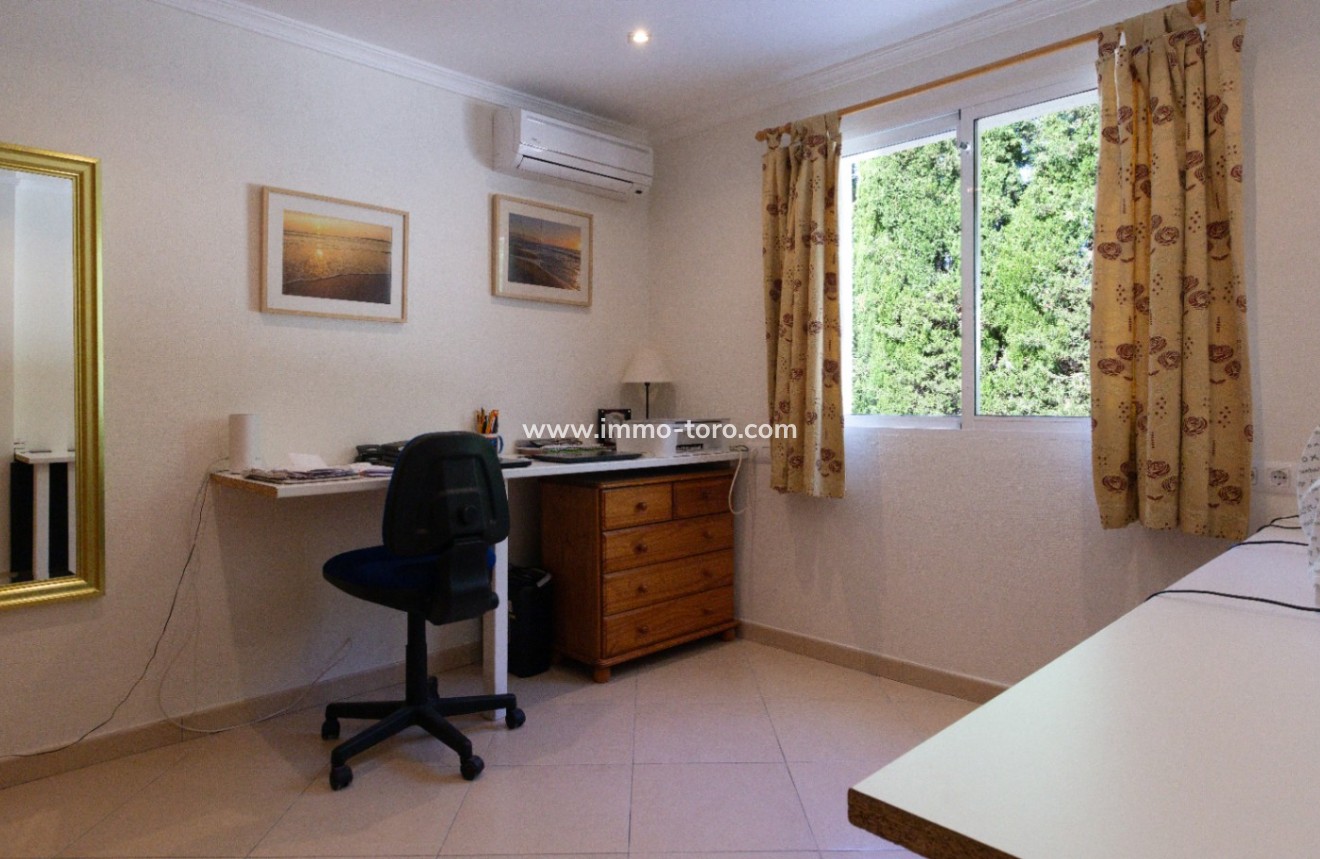 Venta - Villa / Chalet - Benigembla