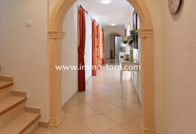 Venta - Villa / Chalet - Benigembla