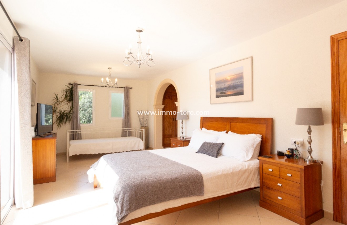 Venta - Villa / Chalet - Benigembla