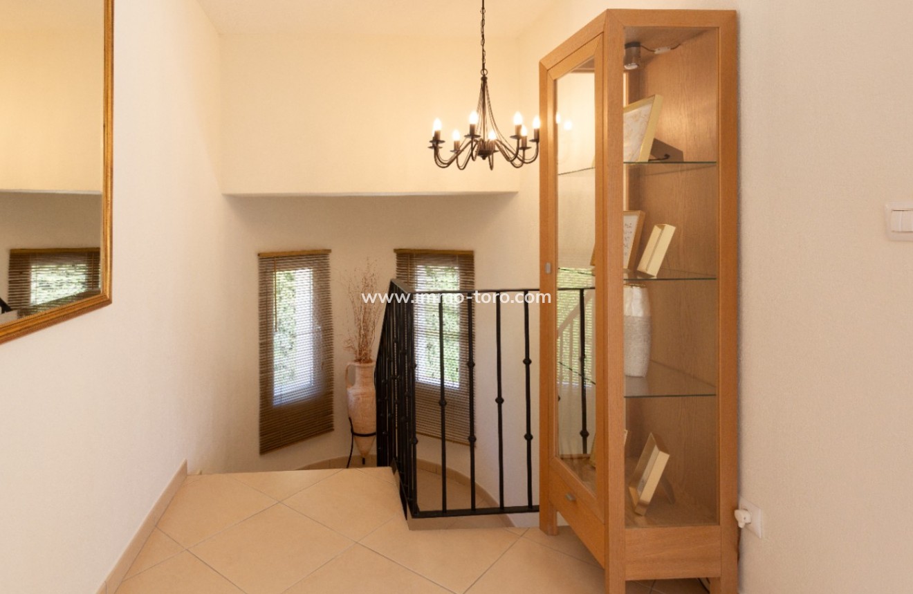 Venta - Villa / Chalet - Benigembla
