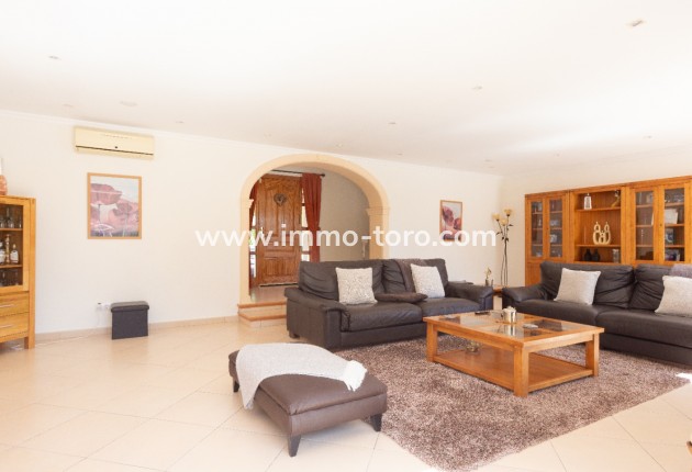 Venta - Villa / Chalet - Benigembla