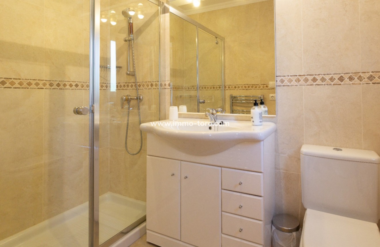 Venta - Villa / Chalet - Benigembla