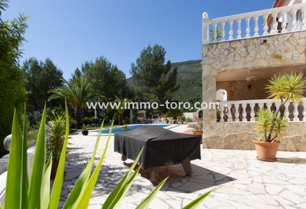 Venta - Villa / Chalet - Benigembla