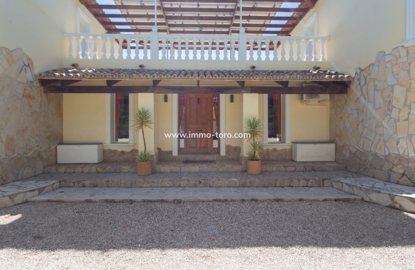Venta - Villa / Chalet - Benigembla