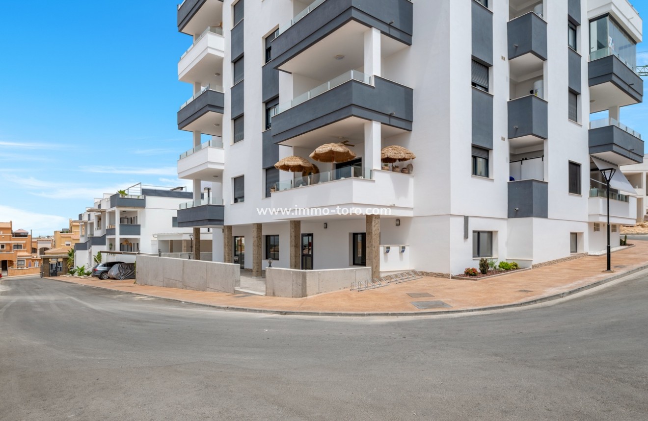 Resale - Apartment - Orihuela - Costa Blanca South