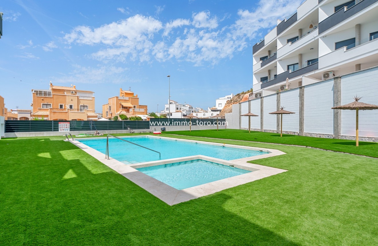 Resale - Apartment - Orihuela - Costa Blanca South