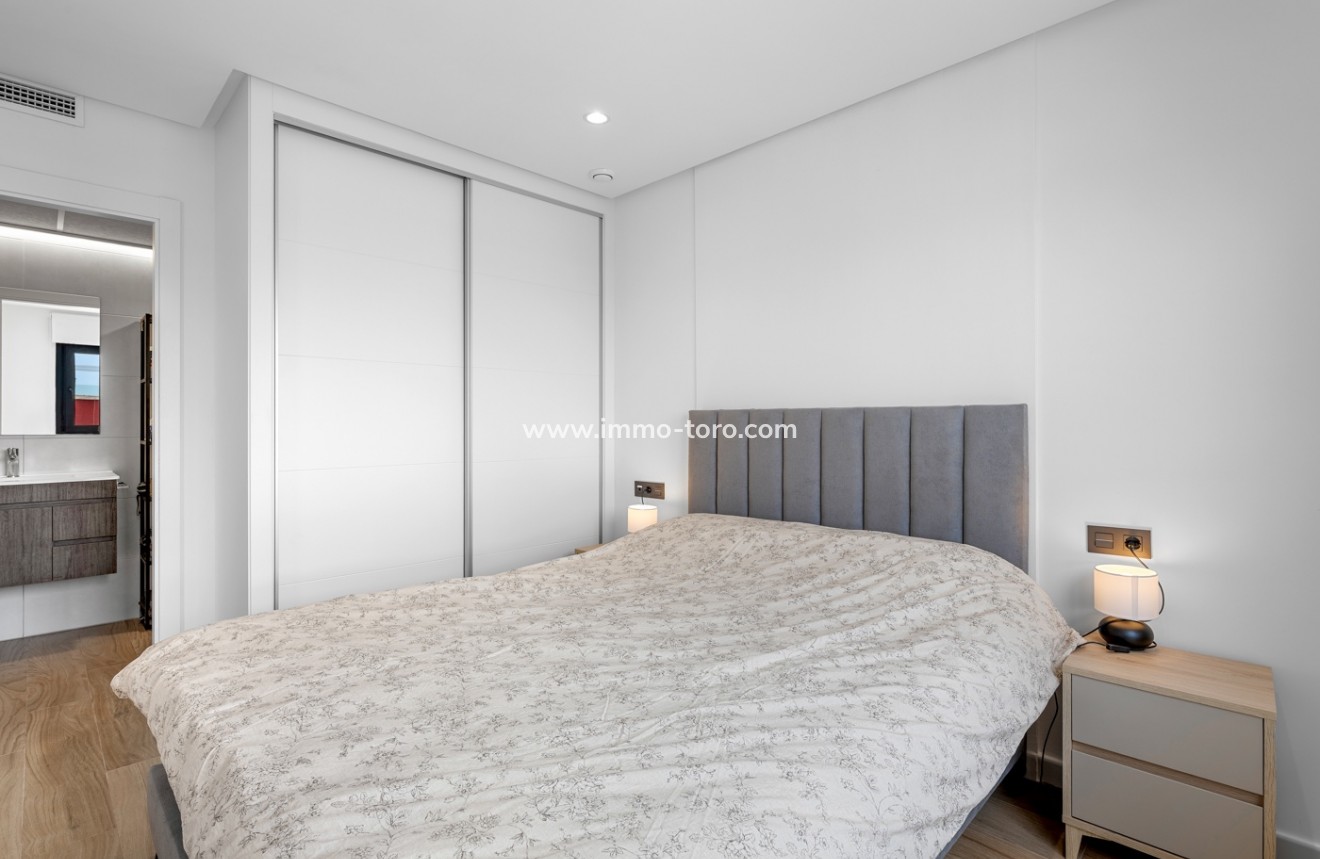 Resale - Apartment - Orihuela - Costa Blanca South