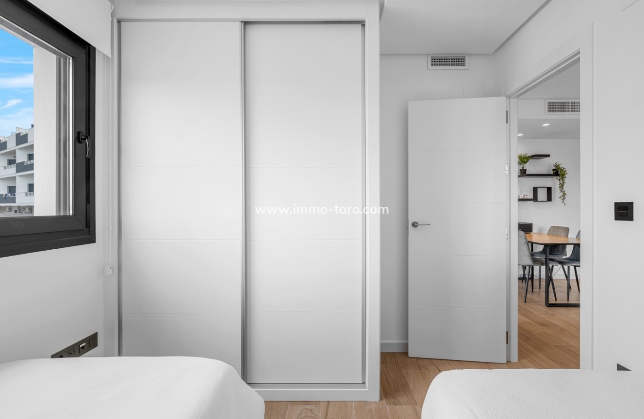 Resale - Apartment - Orihuela - Costa Blanca South