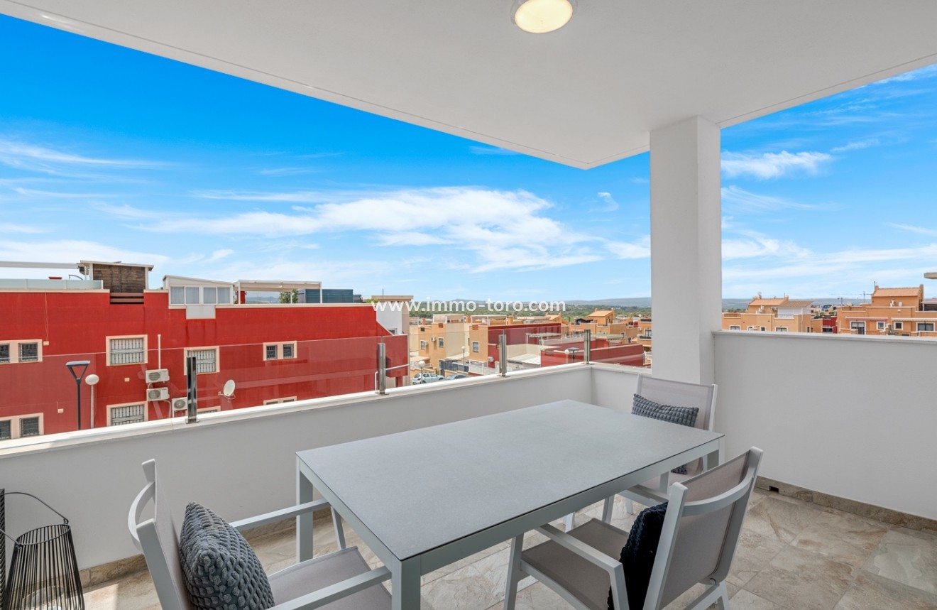 Resale - Apartment - Orihuela - Costa Blanca South