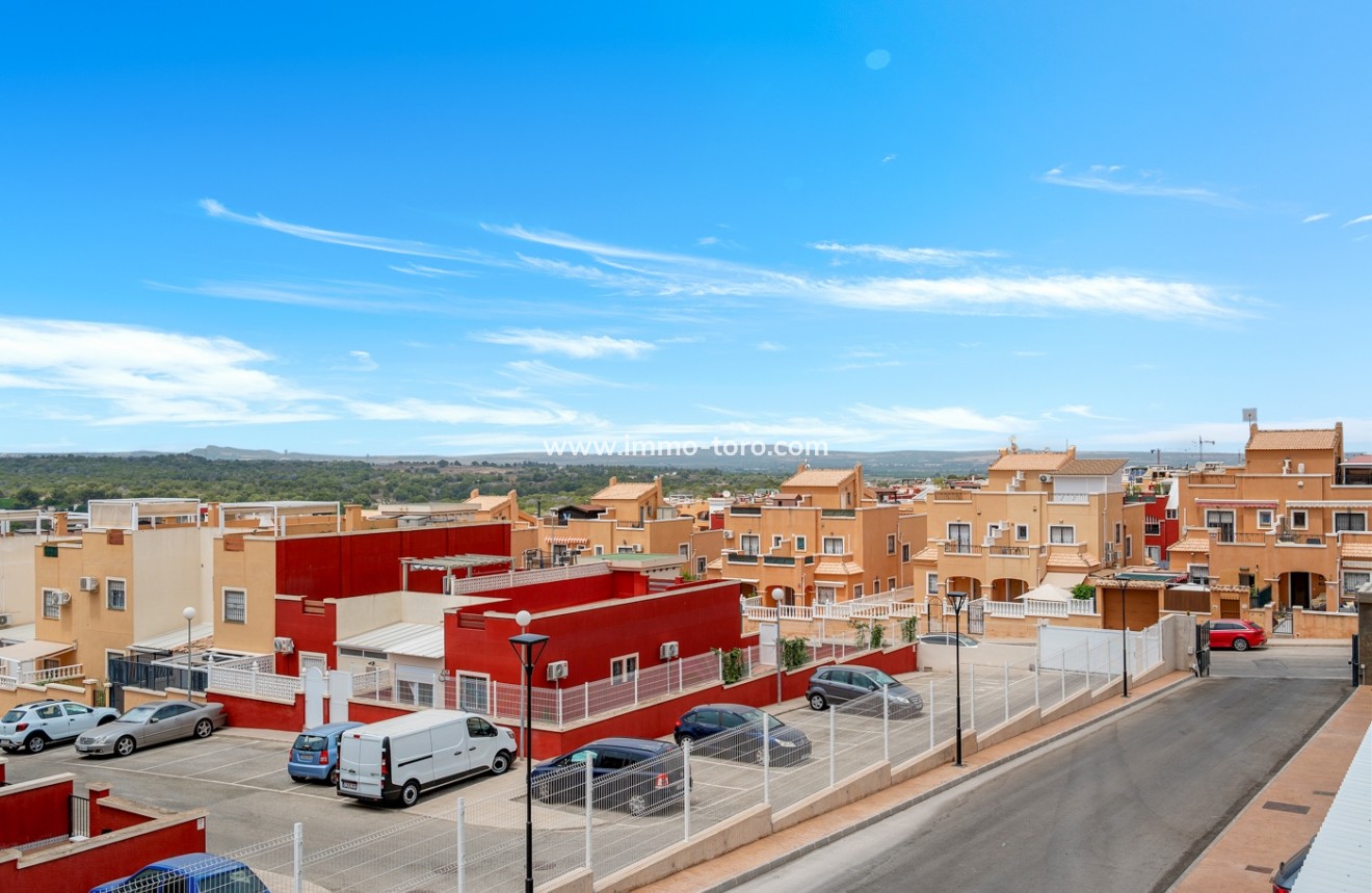 Resale - Apartment - Orihuela - Costa Blanca South
