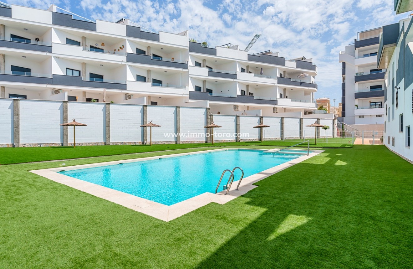 Resale - Apartment - Orihuela - Costa Blanca South