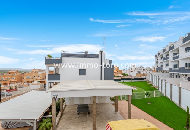 Resale - Apartment - Orihuela - Costa Blanca South