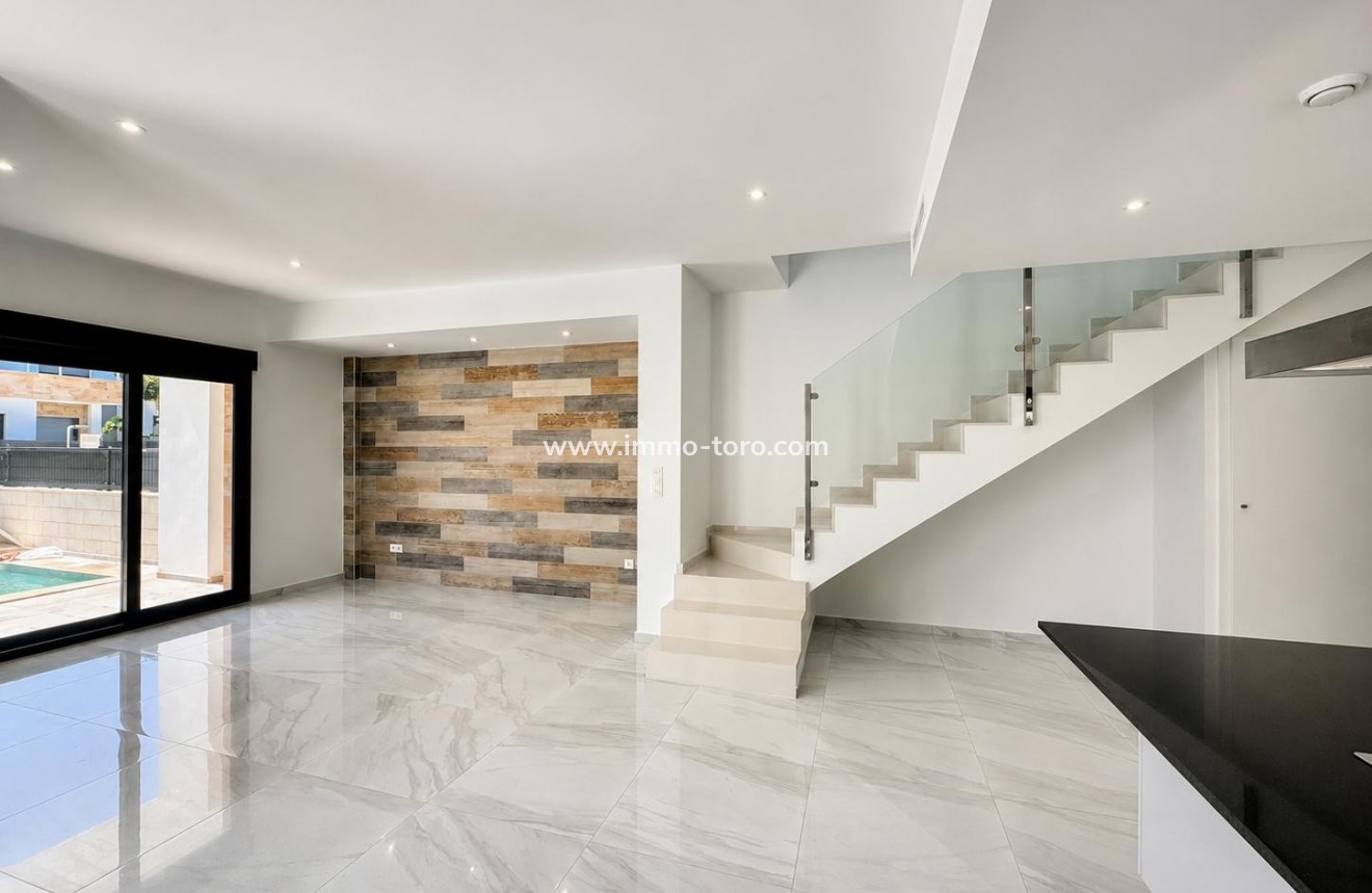 New Build - Villa - Polop