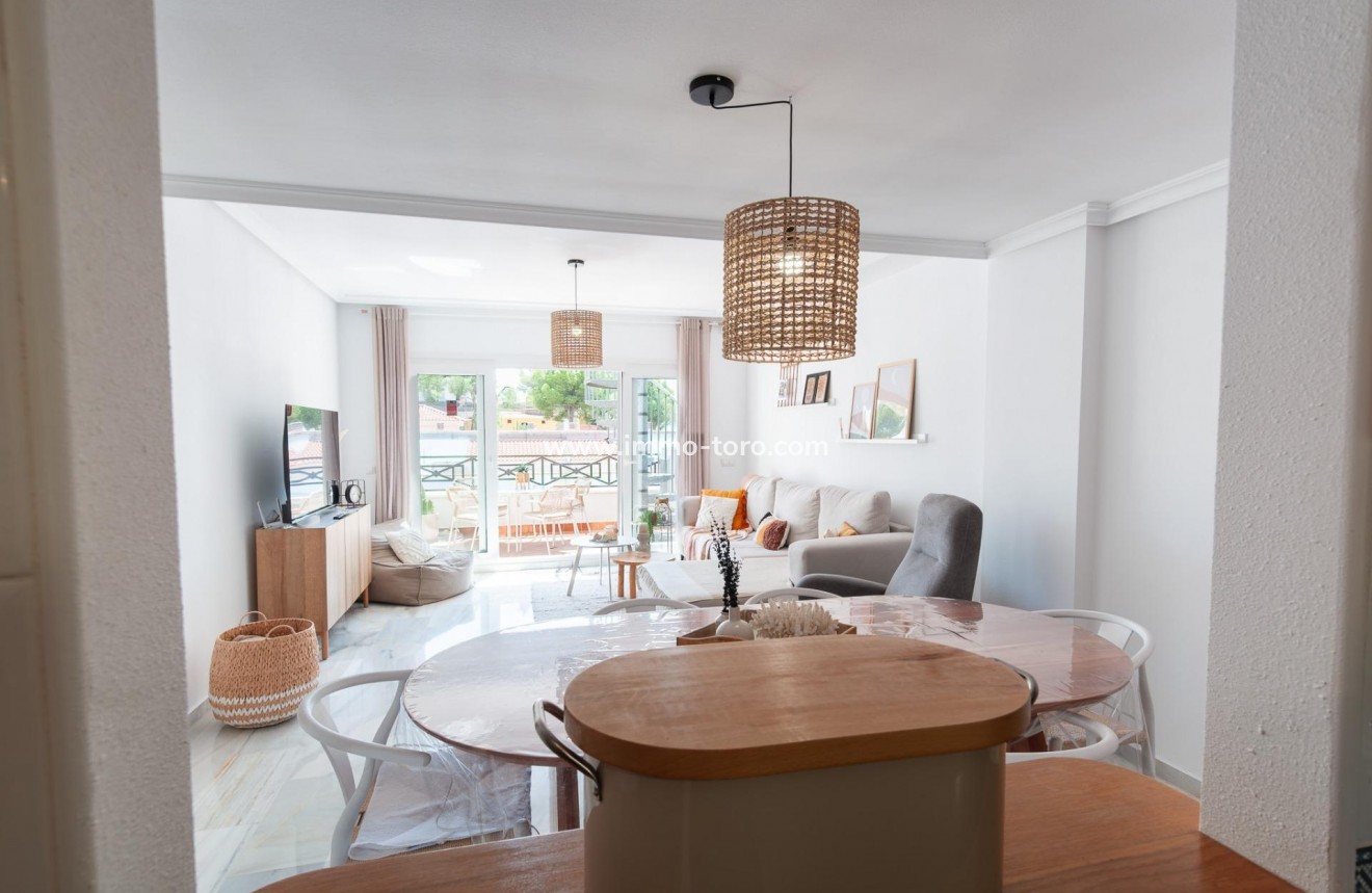 Resale - Apartment - Calpe
