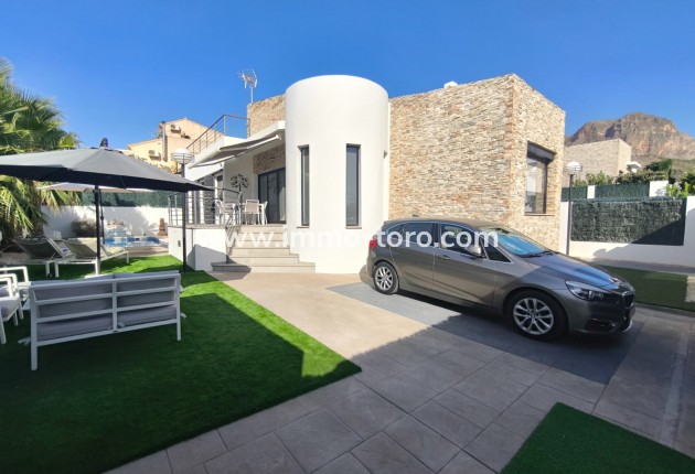Resale - Villa - Polop - Alberca