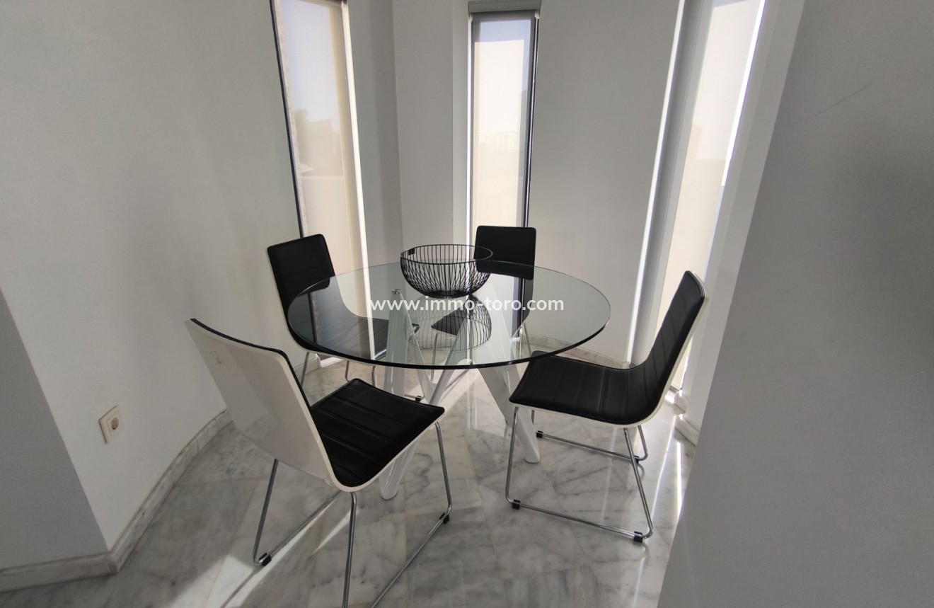 Resale - Villa - Polop - Alberca