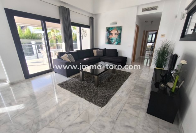 Resale - Villa - Polop - Alberca
