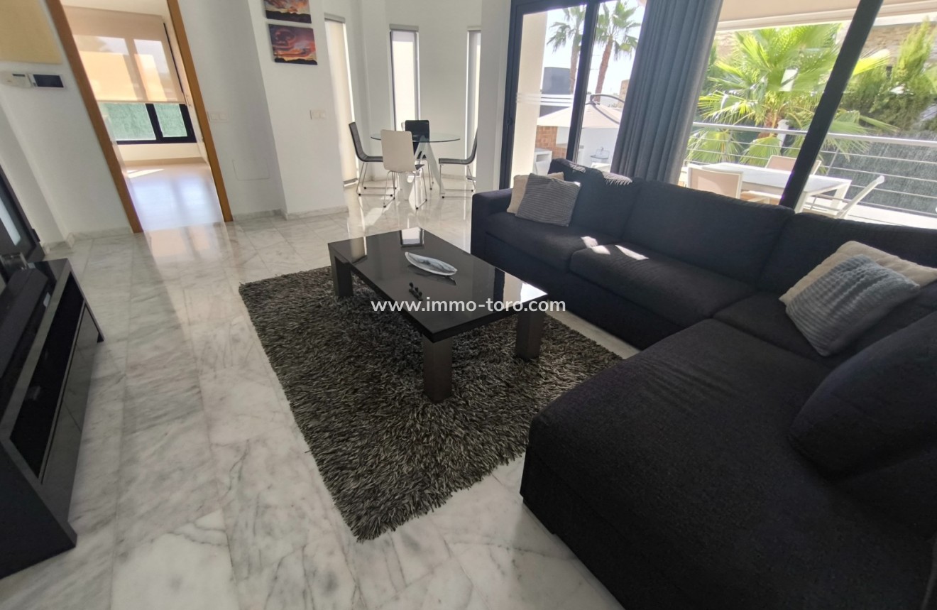 Resale - Villa - Polop - Alberca