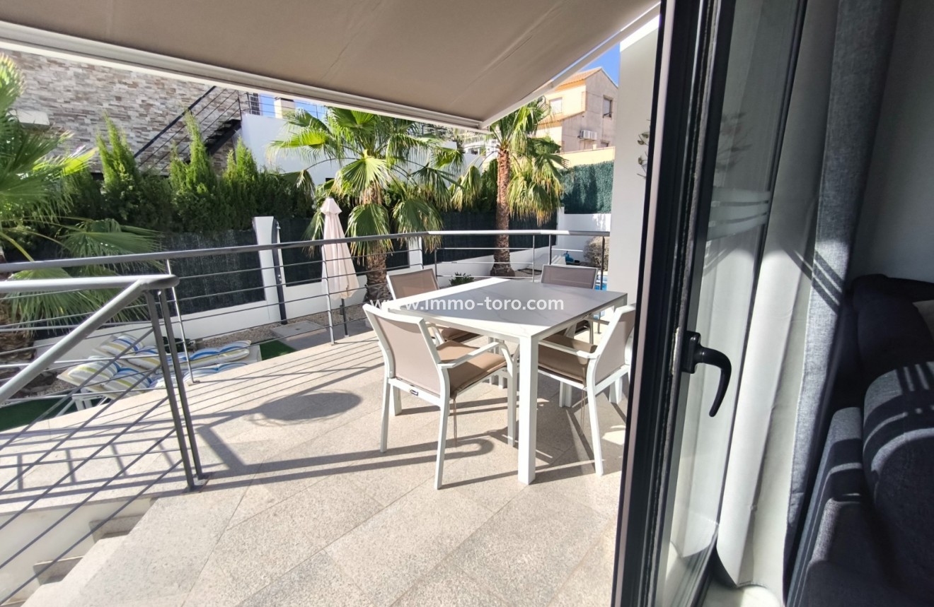 Resale - Villa - Polop - Alberca