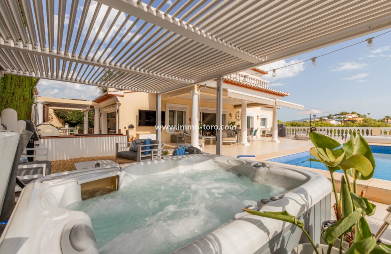 Revente - Villa - Moraira - Arnella