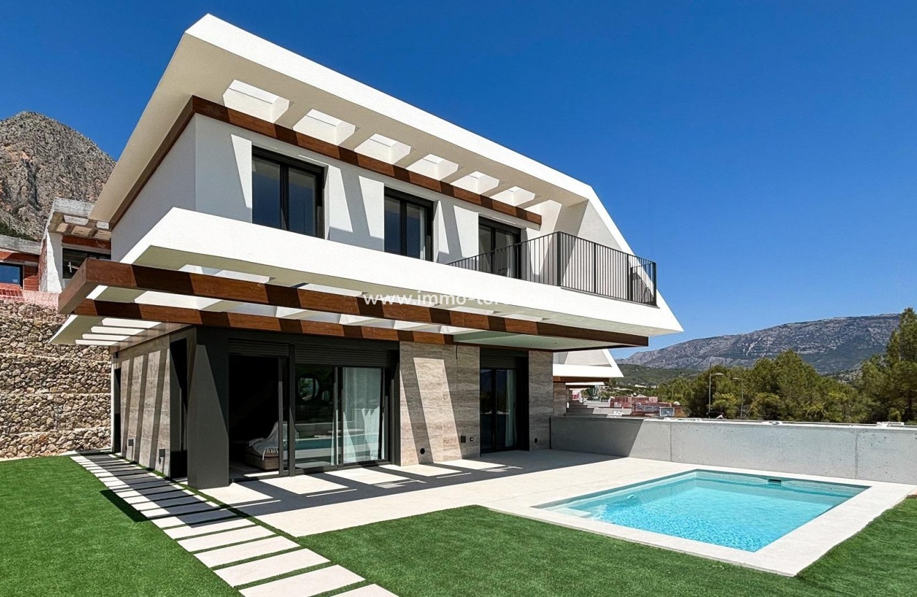 Nueva construcción  - Villa / Chalet - Polop
