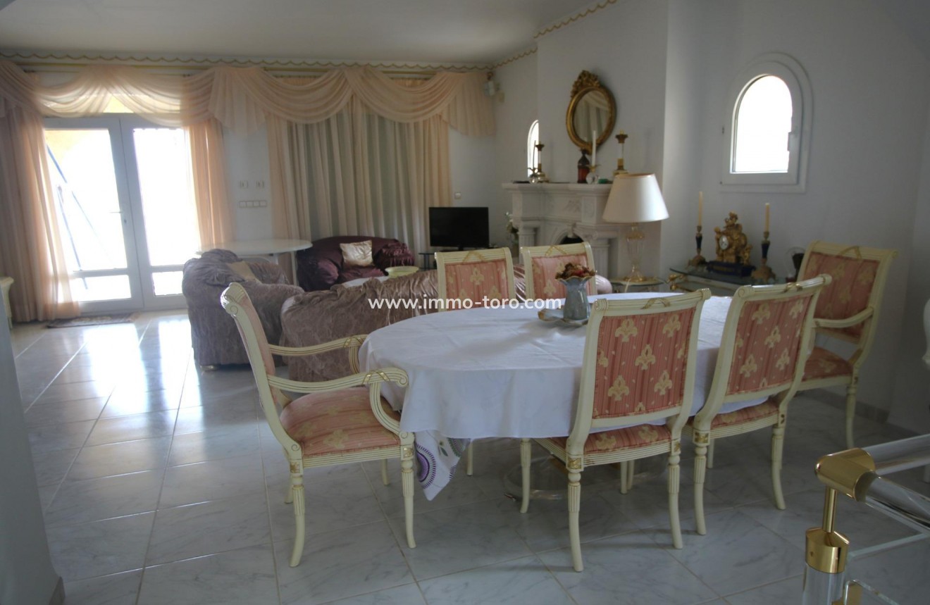 Resale - Villa - Calpe - La Canuta