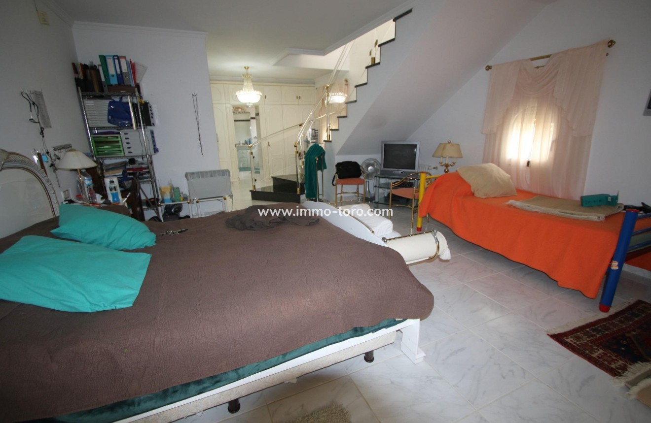 Resale - Villa - Calpe - La Canuta