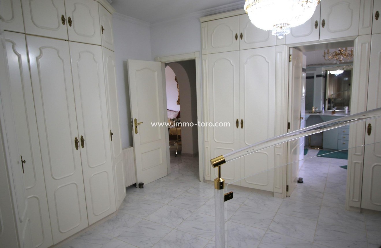 Resale - Villa - Calpe - La Canuta