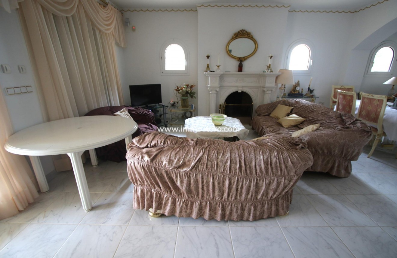 Resale - Villa - Calpe - La Canuta