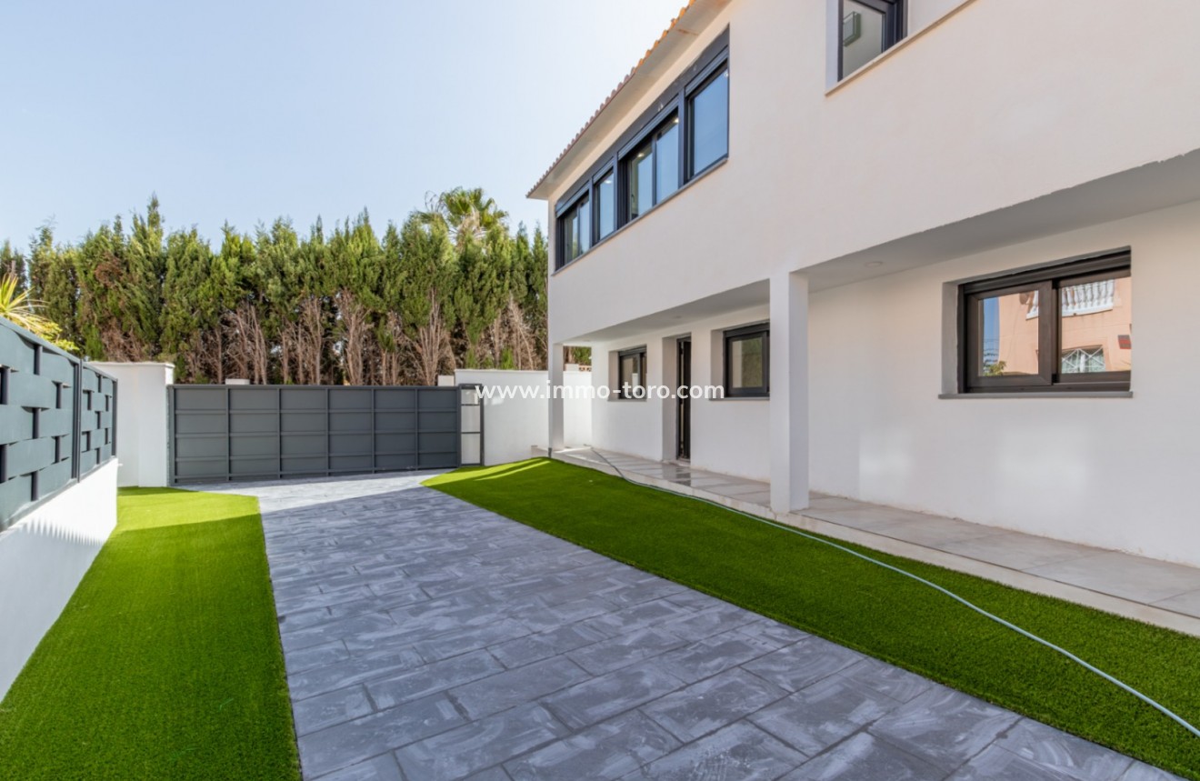 Venta - Villa / Chalet - Albir - L'Albir
