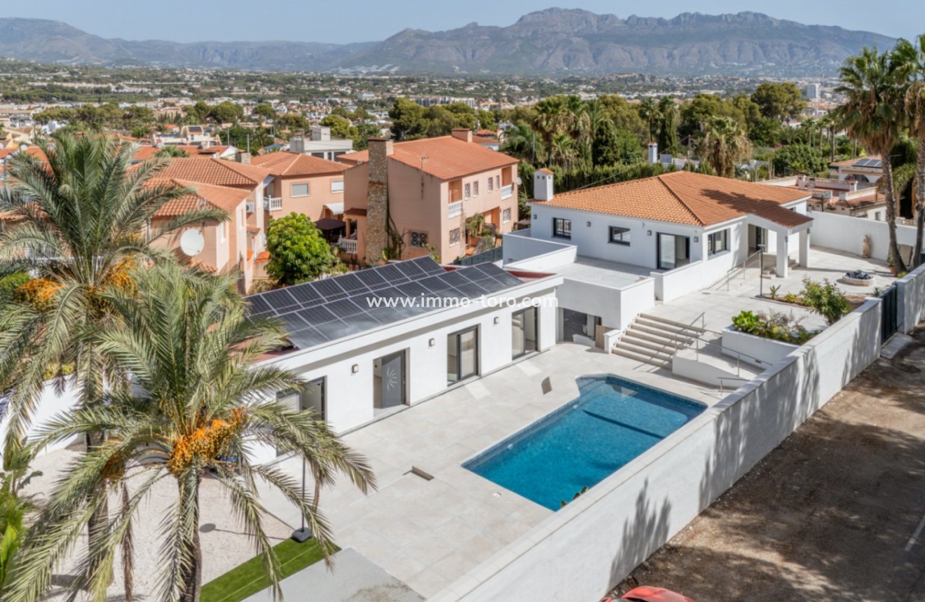 Venta - Villa / Chalet - Albir - L'Albir