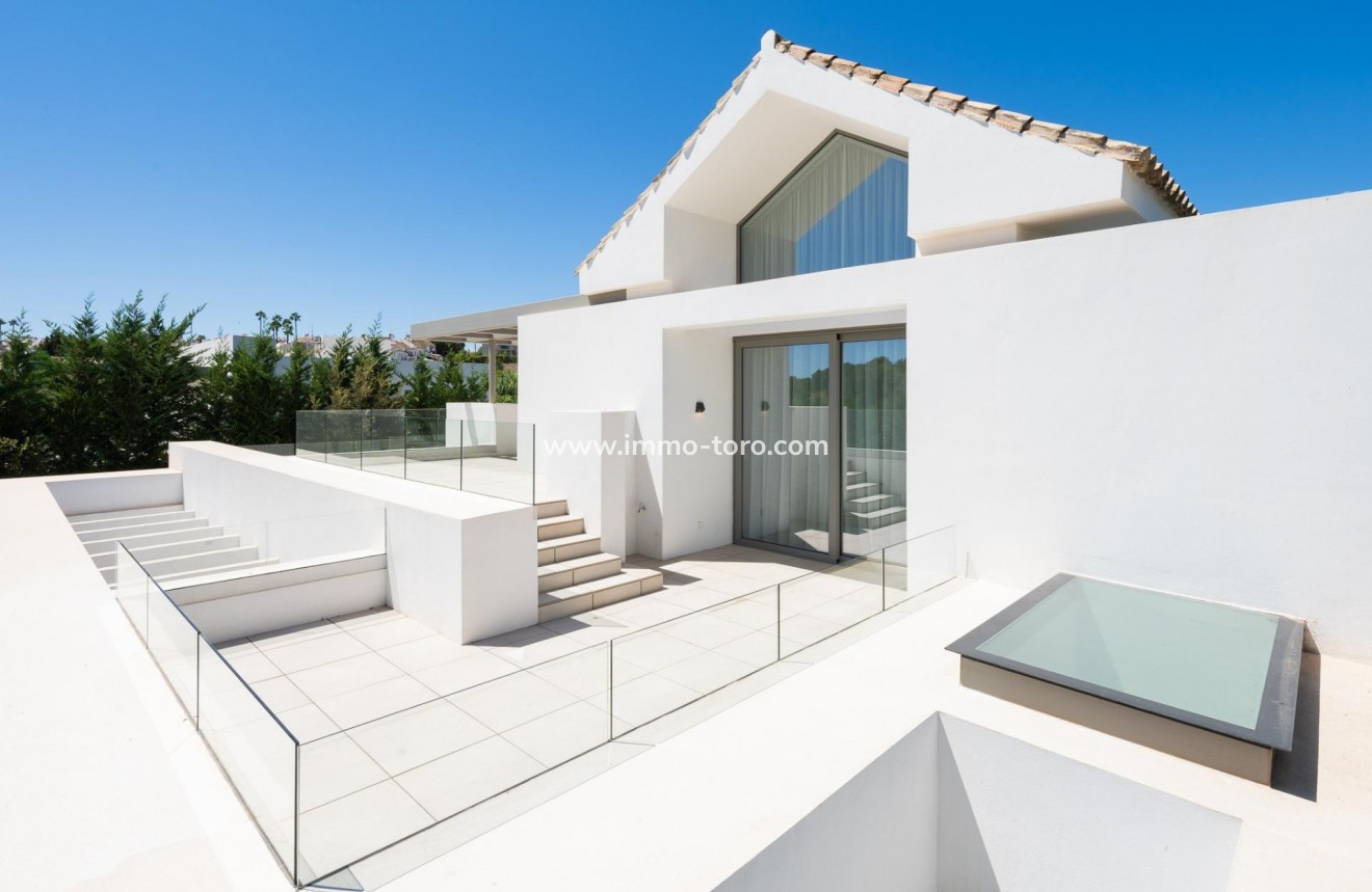 New Build - Villa - Málaga - Paraiso Alto