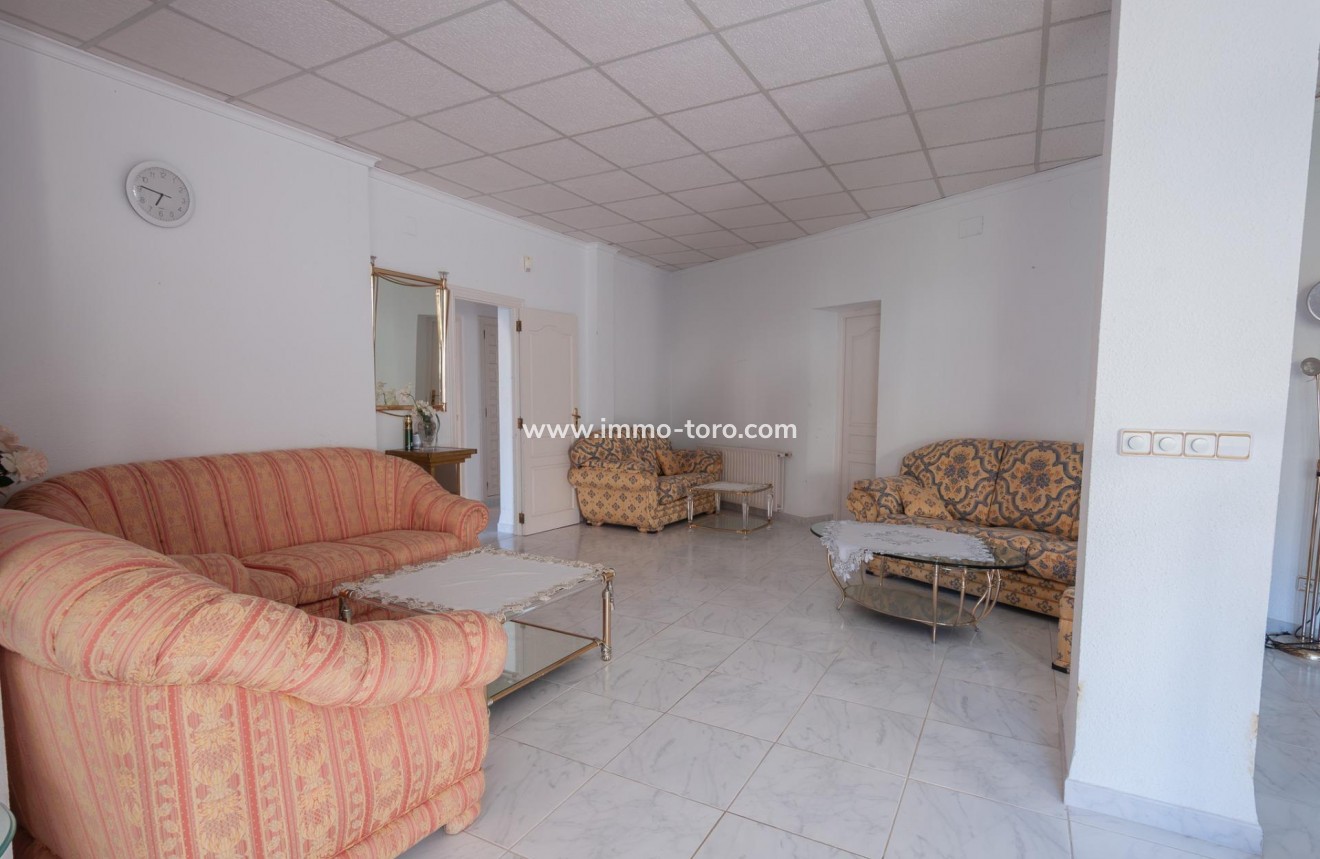 Resale - Villa - Calpe - Maryvilla