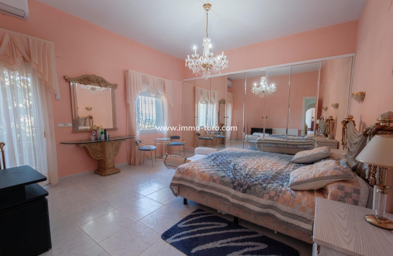 Resale - Villa - Calpe - Maryvilla