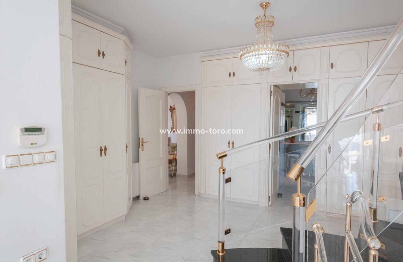 Resale - Villa - Calpe - Maryvilla