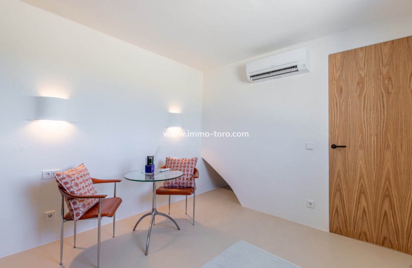 Resale - Villa - Moraira - Campo