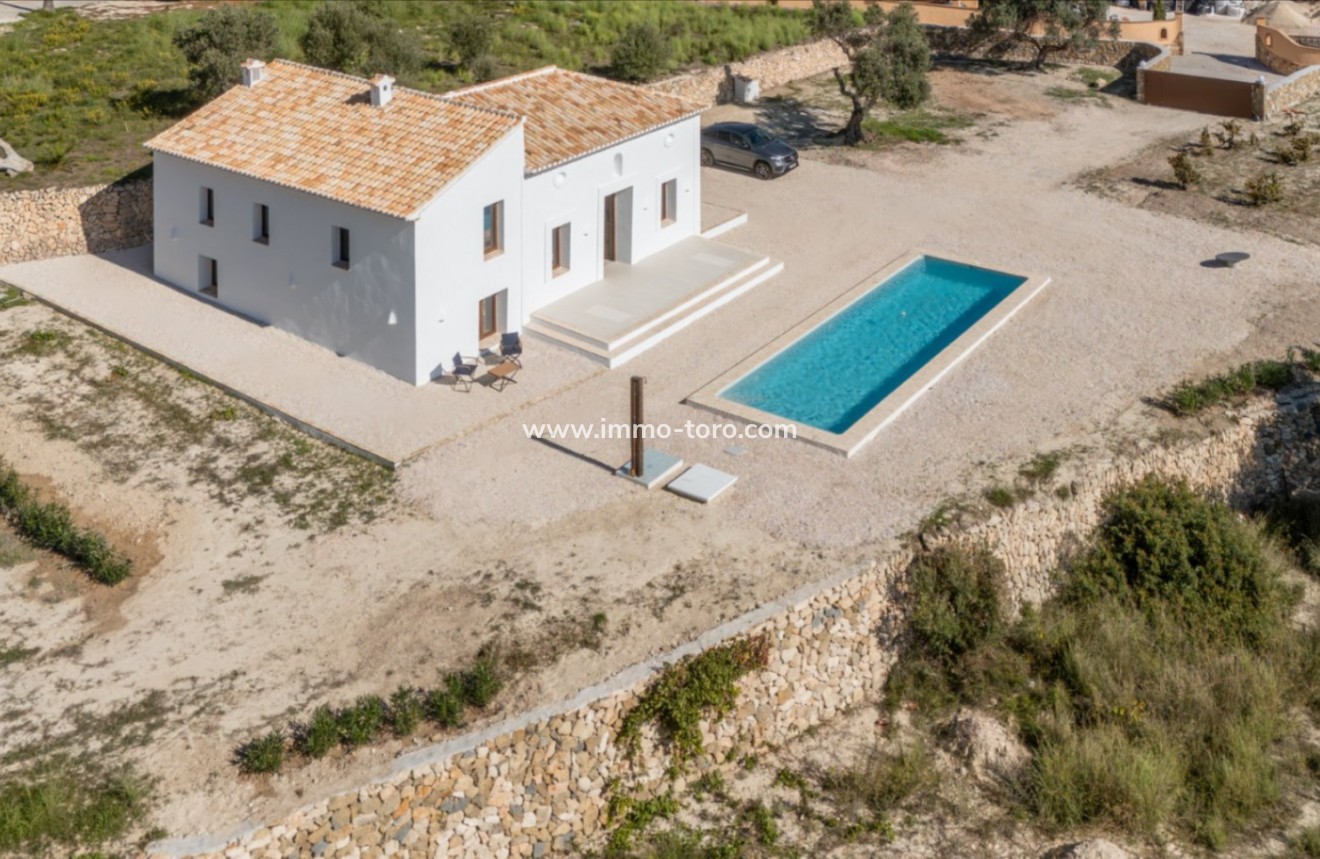 Resale - Villa - Moraira - Campo