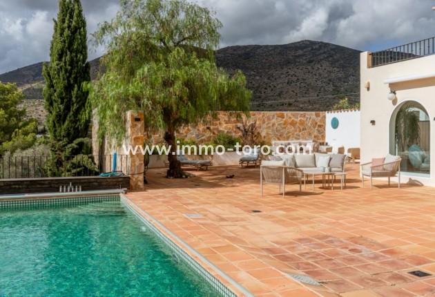 Resale - Finca / Country Property - Benissa - Benimallunt