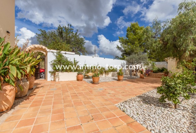 Resale - Finca / Country Property - Benissa - Benimallunt