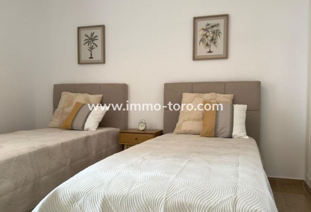Resale - Apartment - Benidorm - 1ª Linea
