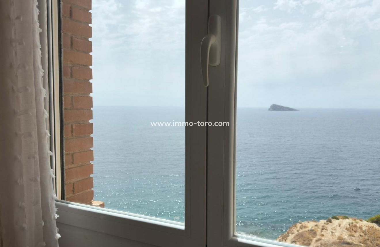 Resale - Apartment - Benidorm - 1ª Linea